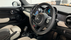 MINI Hatchback 1.5 Cooper Exclusive 3dr Auto Petrol Hatchback